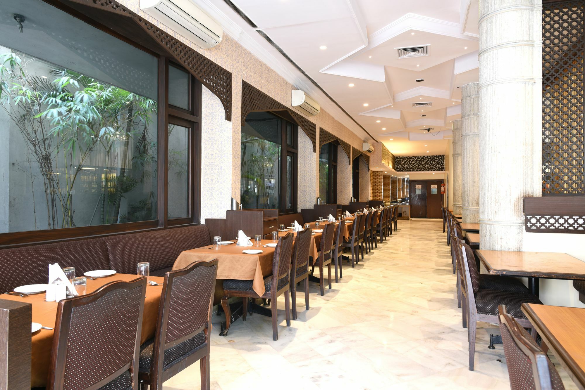 Hotel Treebo Trend Wood Bridge Hyderabad Esterno foto