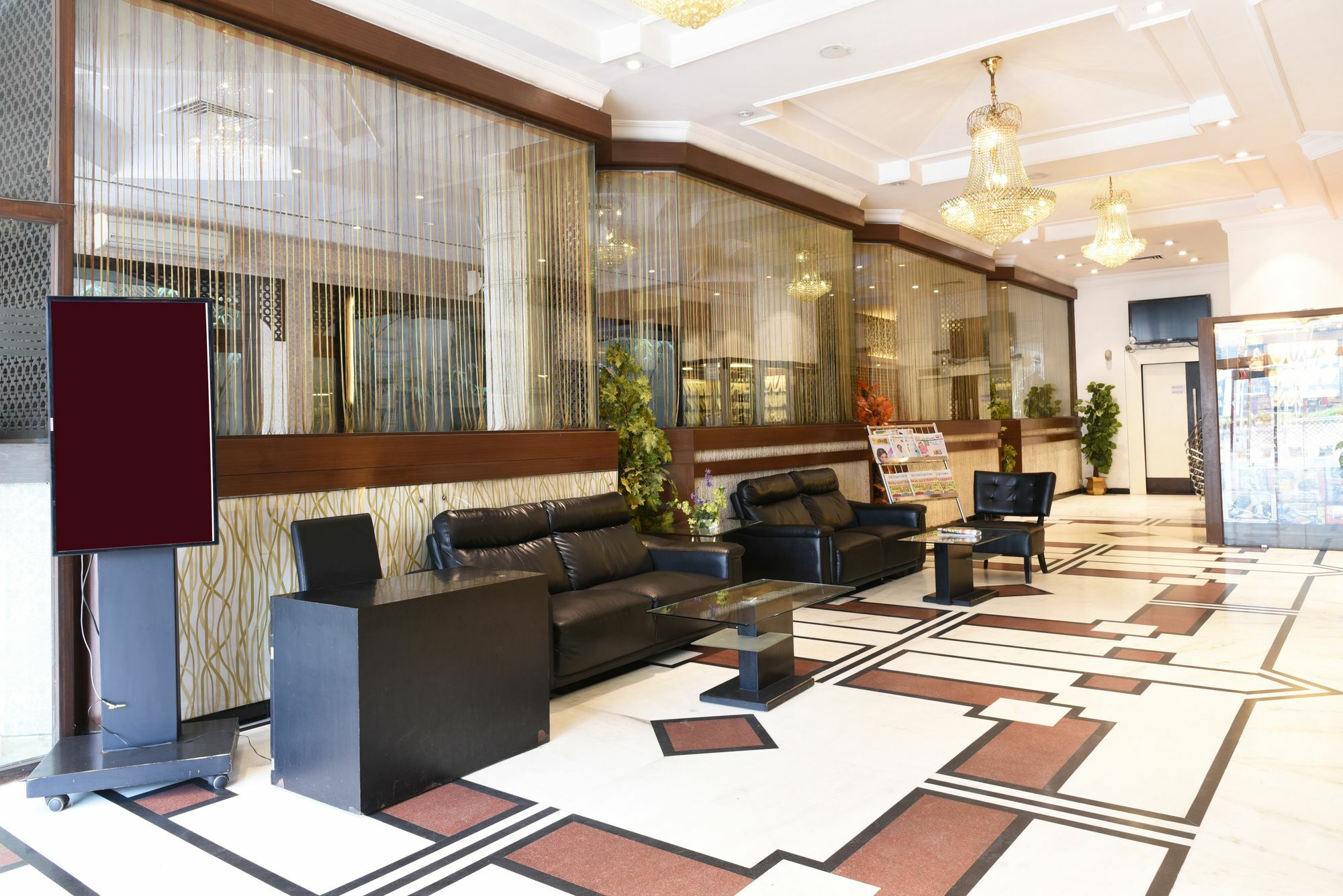 Hotel Treebo Trend Wood Bridge Hyderabad Esterno foto