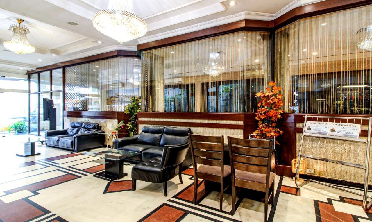 Hotel Treebo Trend Wood Bridge Hyderabad Esterno foto
